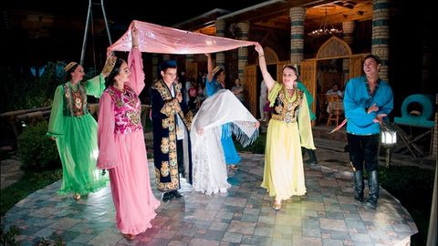 O‘zbekistonda nikoh yoshiga yetmaganlarning oila qurishiga oid 270 ta holat oldi olindi