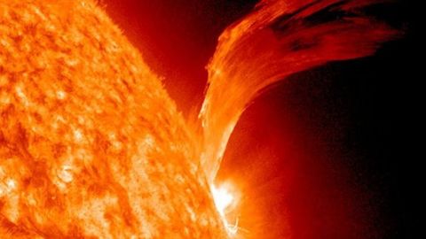 NASA: “2012-yilda Yer sivilizatsiyani bir necha asr orqaga qaytarishi mumkin bo‘lgan halokatdan mo‘jiza tufayli qutulib qoldi”