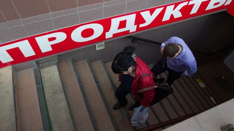 Putin Rossiyaga sanksiya e’lon qilgan mamlakatlardan oziq-ovqat import qilishni taqiqladi