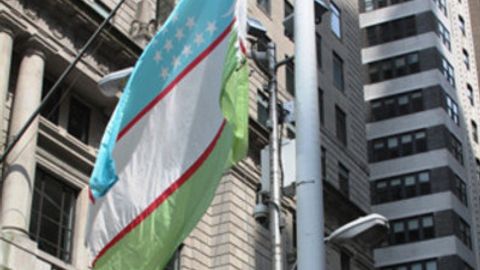 Nyu-Yorkda O‘zbekiston Respublikasining davlat bayrog‘i 15 metr balandlikka ko‘tarildi