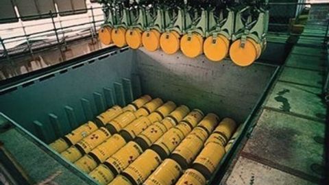 Украина жорий йил якунига бориб АҚШ ядро ёқилғисидан фойдалана бошлайди