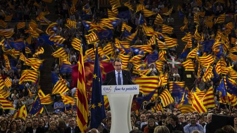 Ispaniya hukumati Kataloniyadagi referendum borasida Konstitutsiyaviy sudga murojaat qiladi