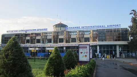НАТО контингентига кирувчи француз ҳарбийлари Душанбе аэропортини тарк этди