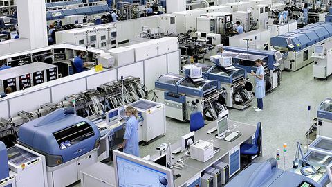 Германиянинг Siemens заводида ишлаб чиқариш қисмлари ўртасида алоқа ўрнатувчи технология жорий қилинди