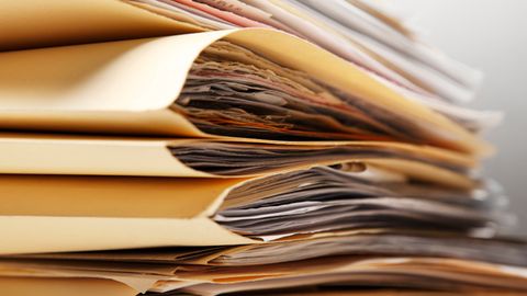 Хоразм вилоятида ҳужжатлар қалбакилаштирилиб, қоғозда 280 та янги иш ўрни яратилди