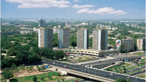 Toshkent markazida 24 yoshli yigit 40 yoshli ayolni tepdi. Nega tepgani — noma’lum