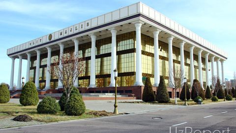 Ўзбекистонда Давлат бюджетининг 2014 йил тўққиз ойидаги ижроси кўриб чиқилди