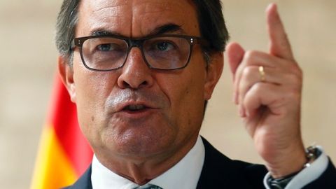 Kataloniya rahbariga referendum tufayli ayblov qo‘yiladi