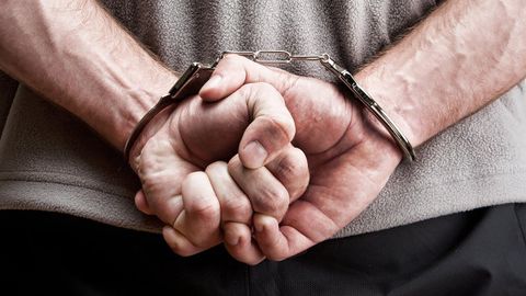 Самарқандда босқинчилик билан шуғулланувчи жиноий гуруҳ қўлга олинди