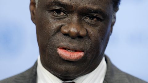 Буркина-Фасода вақтинчалик президентни сайлашди