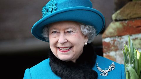 Buyuk Britaniya matbuoti qirolicha Yelizaveta II’ga suiqasd tayyorlanganini xabar berdi