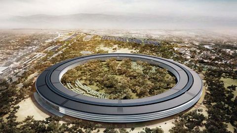 Apple’ning halqa ko‘rinishidagi kampusi qurilishi dron orqali videoga olindi