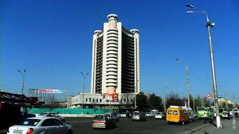 “Chorsu” mehmonxonasi o‘rnida zamonaviy ko‘ngilochar majmua va biznes markazi paydo bo‘ladi
