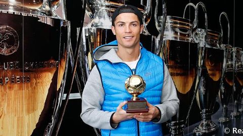 Криштиану Роналдуга IFFHS томонидан 2013 йилнинг энг яхши тўпурари мукофоти берилди