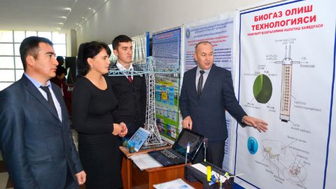 Жиззахдаги инновацион лойиҳалар кўргазмасида 80 дан зиёд технология ва ишланма намойиш этилди