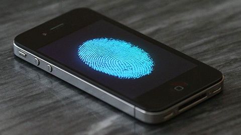 Toshkentda litsey o‘quvchisini aldab, iPhone smartfonini olib qochgan yosh yigitlar qo‘lga tushdi