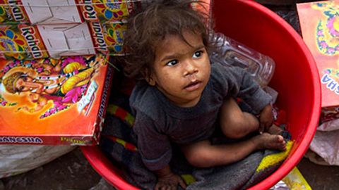 Ҳиндистонда бир йилда болалар ўртасида 1,3 миллионта ўлим содир бўлди