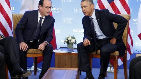 Обама ва Олланднинг Россияга қарши санкцияларни кучда қолдириш бўйича фикрлари бир ердан чиқди