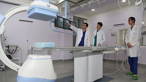 Тошкентда юрак томирлари устида илк операциялар ўтказилди