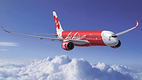 AirAsia samolyoti qulagan hududdan laynerning dum qismi topildi