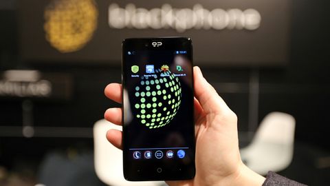 Дунёда энг кучли ҳимояланган смартфонда хатолик аниқланди