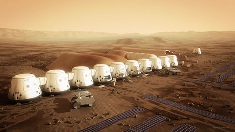 Mars One лойиҳасида Марсга учиши мумкин бўлган 100 киши танлаб олинди
