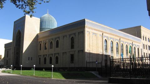 Toshkent Islom universiteti Sulton Qobus universiteti bilan hamkorlikni yo‘lga qo‘yadi