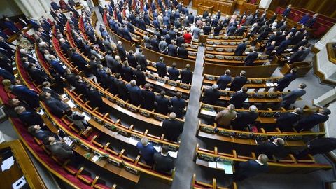 Oliy Radada Yanukovichni Ukraina prezidentligidan mahrum qilish to‘g‘risidagi qonun qabul qilindi