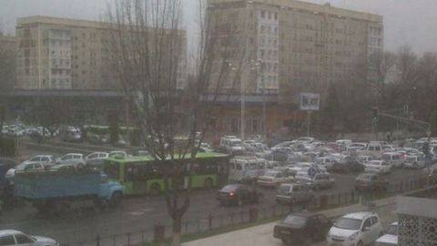 Toshkentda avtohalokat tufayli katta tirbandlik yuzaga keldi