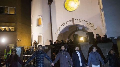 Norvegiyada musulmonlar yahudiylar bilan birdamligi belgisi sifatida namoyish o‘tkazdi