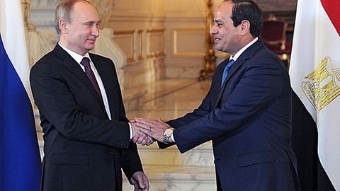Путин Қоҳирага ташрифидан мамнун бўлди