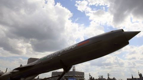 Rossiya va Hindiston dunyodagi birinchi gipertovushli raketani yaratadi