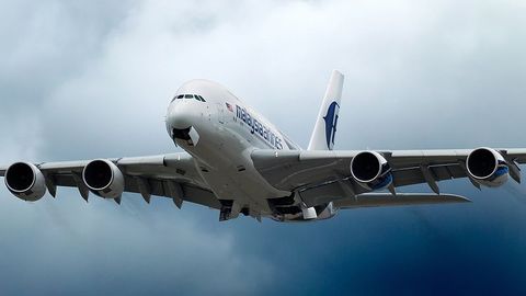 Эксперт: Малайзия «Боинг»и атайлаб йўналишдан четга оғдирилган ёки олиб қочиб кетилган