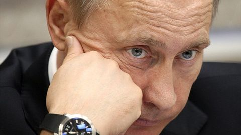 Путин Немцовнинг онасига унинг қотилларини жазолашга ваъда берди