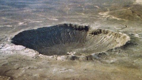 Olimlar Avstraliyada ulkan meteorit zarbidan qolgan izlarni aniqladi