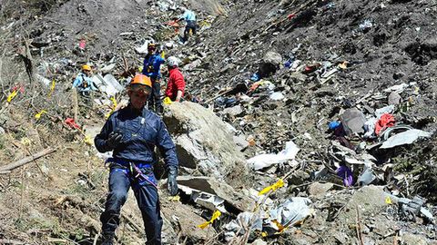 Halokatga uchragan Airbus “qora qutisi” yozuvlarining stenogrammasi e’lon qilindi