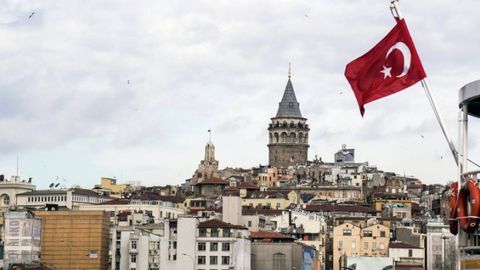 Istanbul prokurori garovdan ozod qilingach, kasalxonada vafot etdi