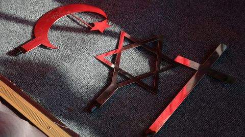 Amerikalik tadqiqotchilar 2050-yilda musulmonlar xristianlar soniga deyarli tenglashishini hisoblab chiqdi