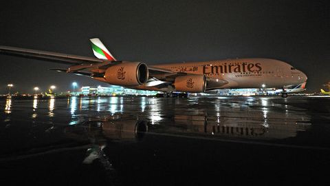 Emirates Rolls-Royce’dan 50 ta A380 samolyoti uchun 9 mlrd dollarga dvigatellar sotib oladi