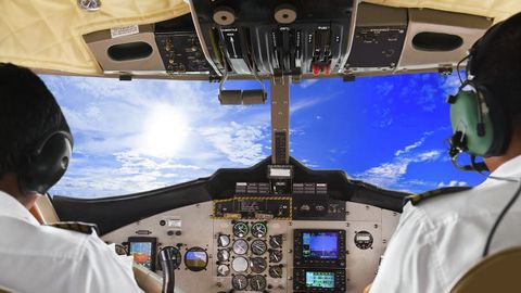 Turkish Airlines aviakompaniyasi rahbari uchuvchilarga depressiyaga tushmaslik uchun uylanishni tavsiya etdi