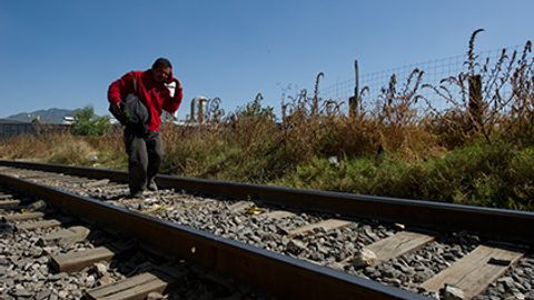 Македонияда поезд муҳожирлар гуруҳини босиб кетди
