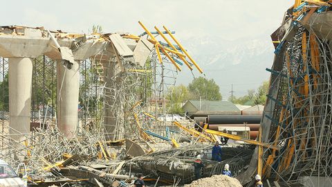 Олма-Отада қурилаётган кўприкнинг бузилиб кетгани юзасидан жиноят иши қўзғатилди