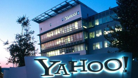 Yahoo reklama daromadini oshirish uchun birovlarning xatlarini o‘qigani ma’lum bo‘ldi