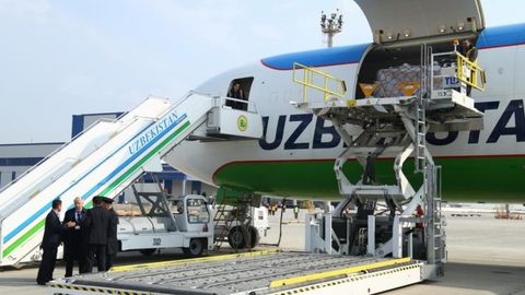 Boeing-767-300BCF avialayneri Navoiy—Shanxay yo‘nalishi bo‘ylab yuk tashish parvozini boshladi