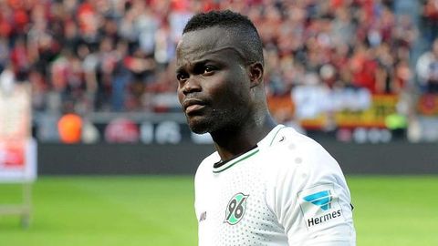 Kot-d’Ivuarlik futbolchining 3 ta avtomobilini o‘g‘irlab ketishdi