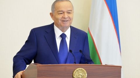 Islom Karimov matbuot va OAV xodimlarini bayram bilan tabrikladi
