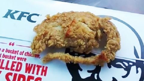 KFC “kalamushli fri” haqida xabar tarqatgan xo‘randadan kechirim so‘rashni talab qildi