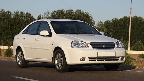 Chirchiqda tanishining mashinasini hazillashib olib qochgan shaxs jinoyat ustida qo‘lga tushdi