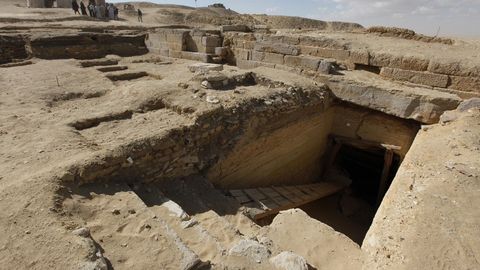 Misrdagi qadimiy qabristondan 8 mln itning mumiyosi topildi 