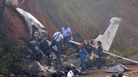 Ona va chaqaloq aviahalokatdan keyingi besh kun davomida Kolumbiya junglilarida yashadi